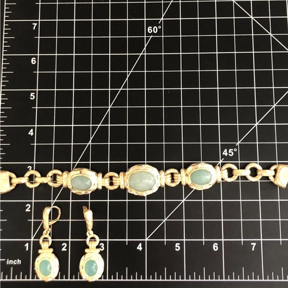 Chrysoprase green Modern vintage Demi Parure set - Picture 6 of 10